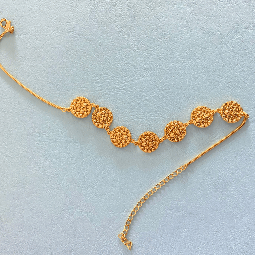 PEBBLE CHOKER