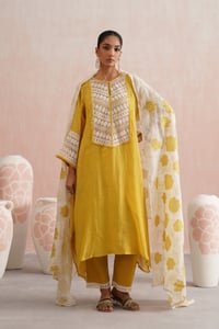 Kurta with Pant and Slip
