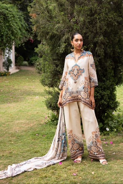 Ivory Mughal Print Muslin Kurta Set With Farshi Pants