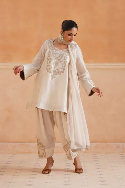 Ivory Embroidered Chanderi Kurta Set with Dupatta