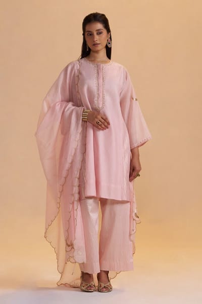 Rose Quartz Chanderi Silk Embroidered Kurta Set
