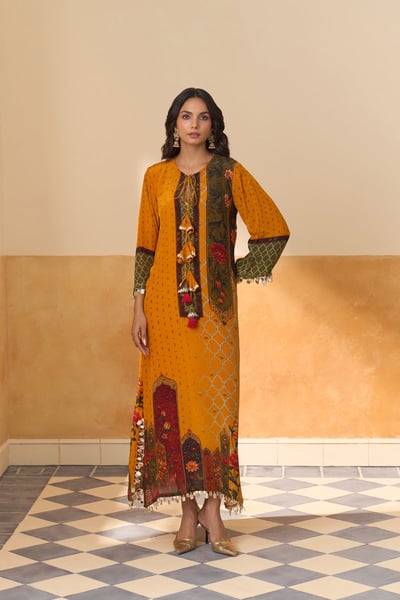 Zaafraan Kaftan