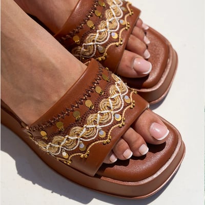 Tan-Tastic Slider