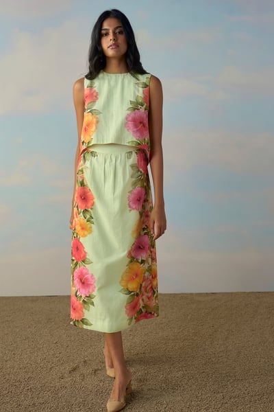 Linen Tulip Back Placed Floral Top & Skirt Set