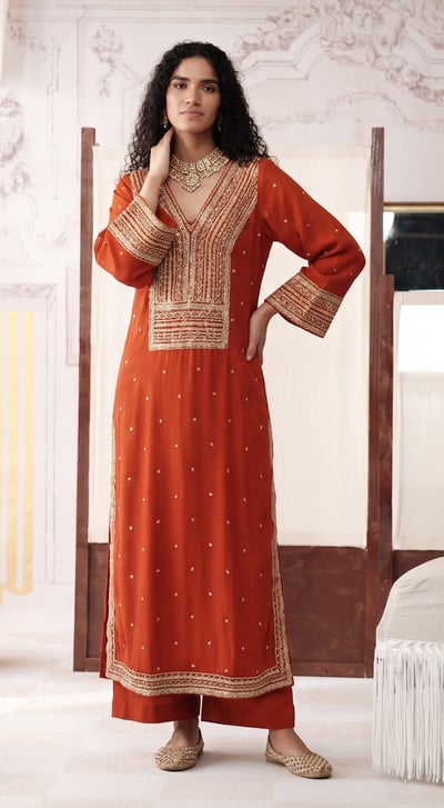 The Elan Suit Set