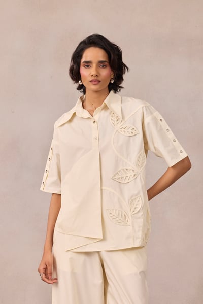 Vanilla Cloud Boxy Cotton Poplin Shirt with Leaf Applique