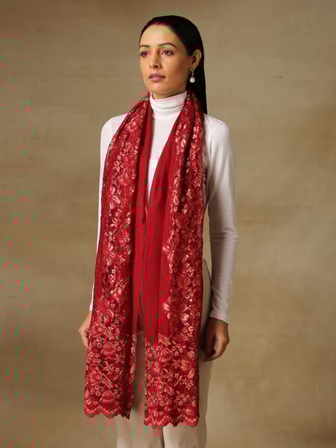 Chantilly Red Stole