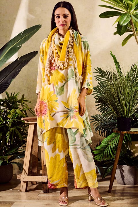 Cupro Satin Sun Flower Print Notched Collar Kurta Pant Set
