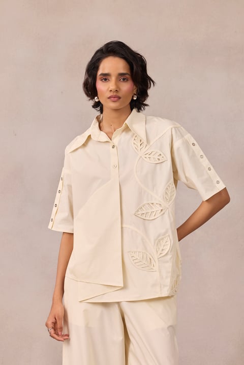 Vanilla Cloud Boxy Cotton Poplin Shirt with Leaf Applique