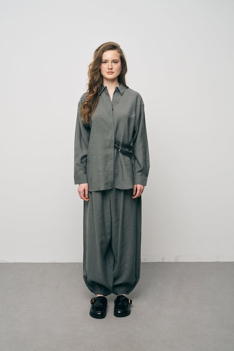 Chic cordset with relaxed shirt loose pant