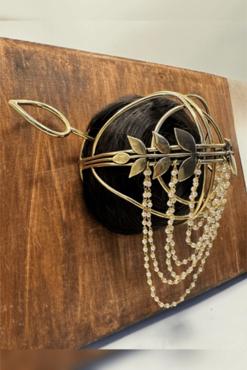 Aurora Pearl Hair Bun and Scrunchie