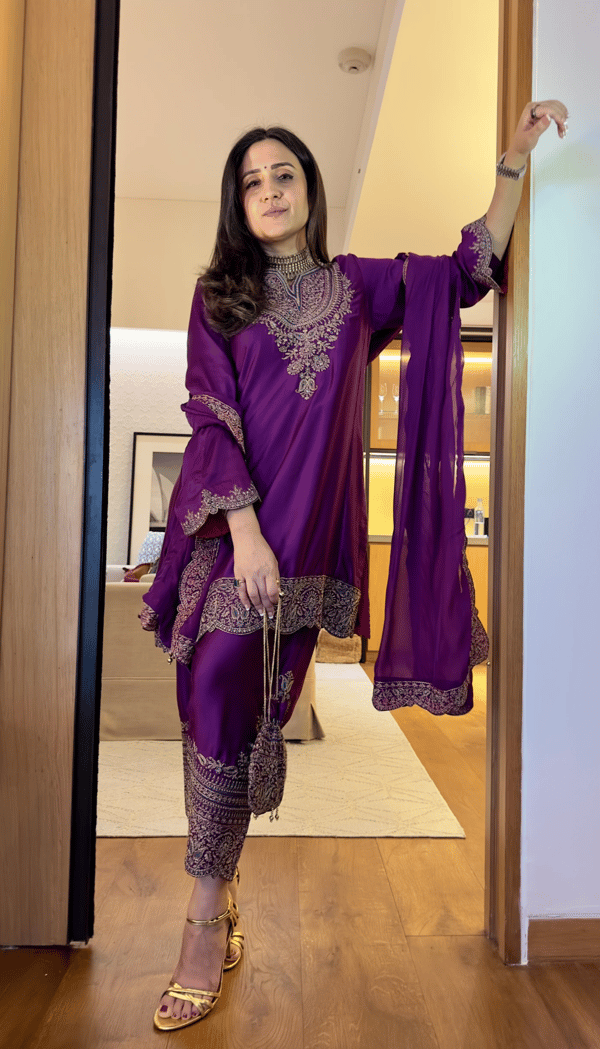 Wine Embroidered Straight Kurta Set with Organza Dupatta — INCHING INDIA