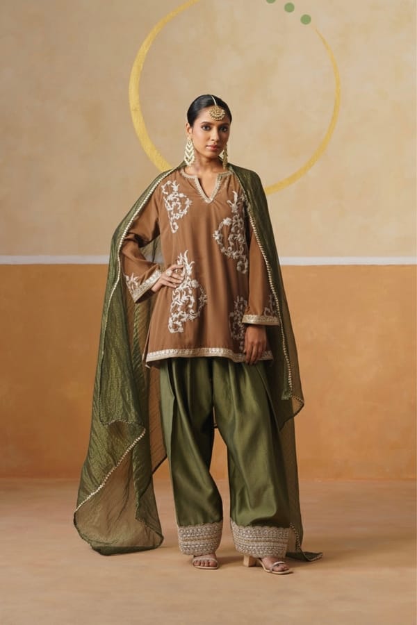 Tarang Kurta Set with Farshi Salwar and Dupatta — Chakkraa