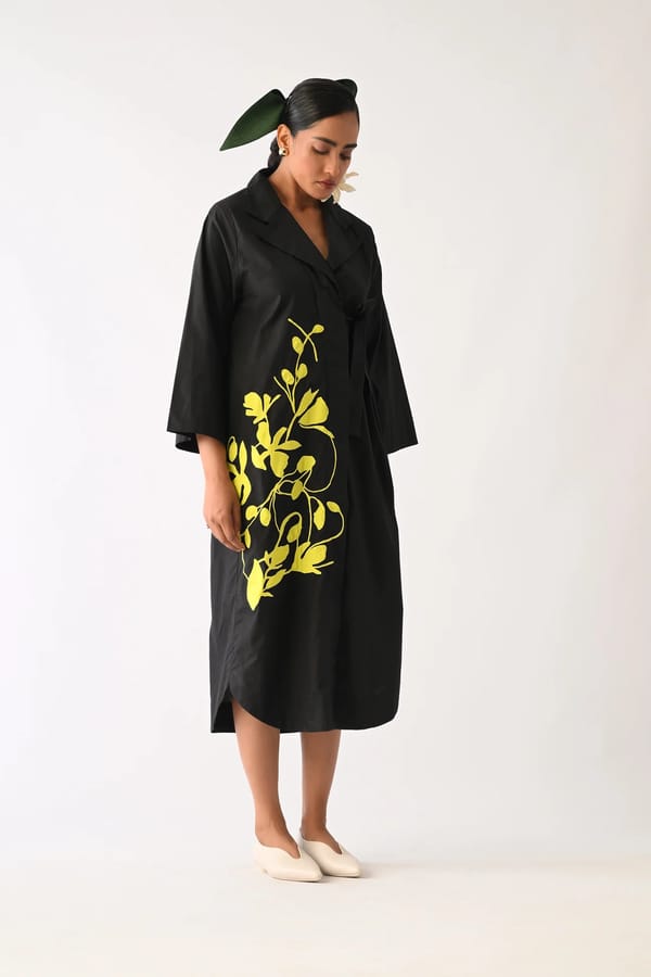 Mono Black Wrap Applique Dress — Ofrida