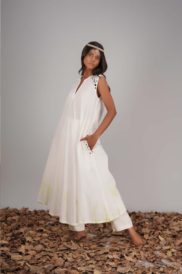 A Line Kurta With Pockets — Kyra