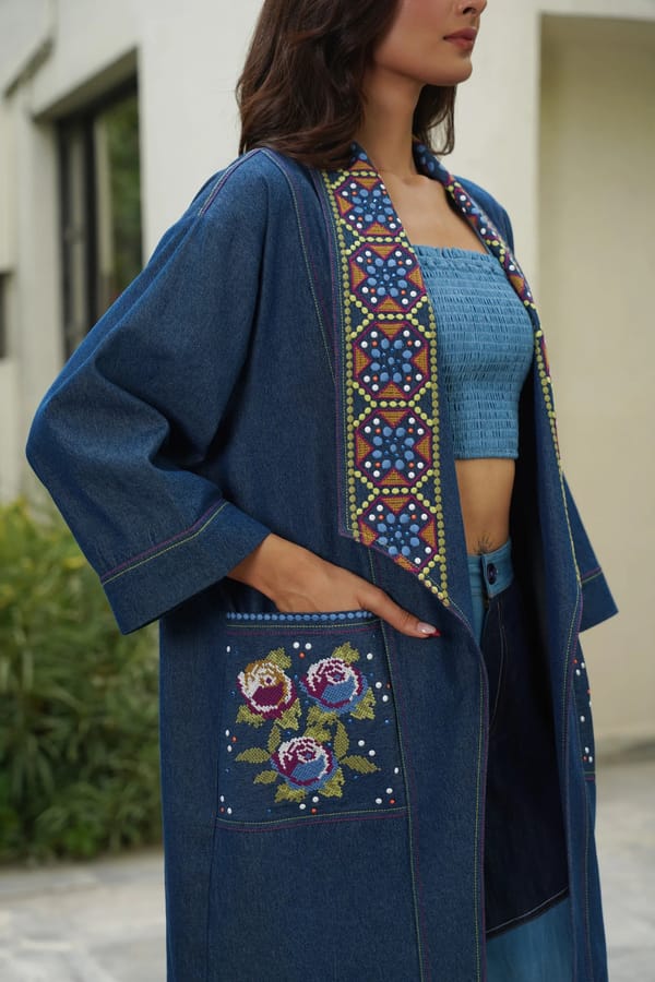 Amari Shrug — STITCH STORIES
