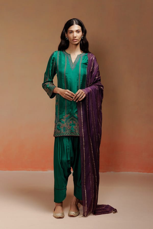 Green Embroidered Silk Kurta Set with Contrast Dupatta — LABEL NAARITI