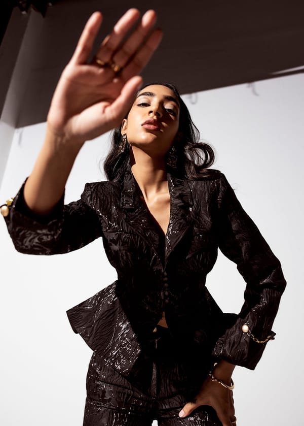 Donna Black Embroidered Jacquard Corset Blazer CL — Lea Clothing