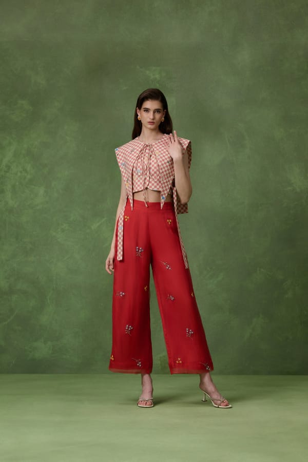 Bloom Bib Red — EKAM HOUSE