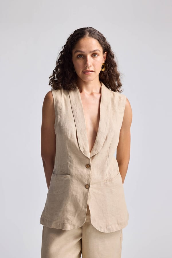 Sleeveless Hemp Jacket — REISTOR