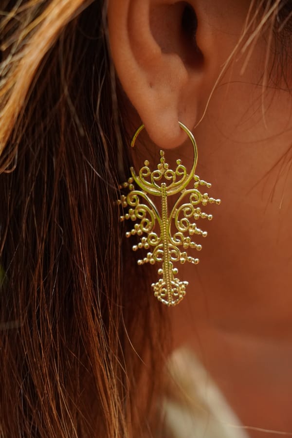 Hoppum Screwless Brass Earrings — SOUL WORKS