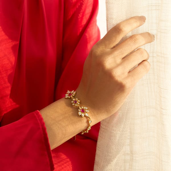 Gulmohar Crimson Bracelet — Aulerth