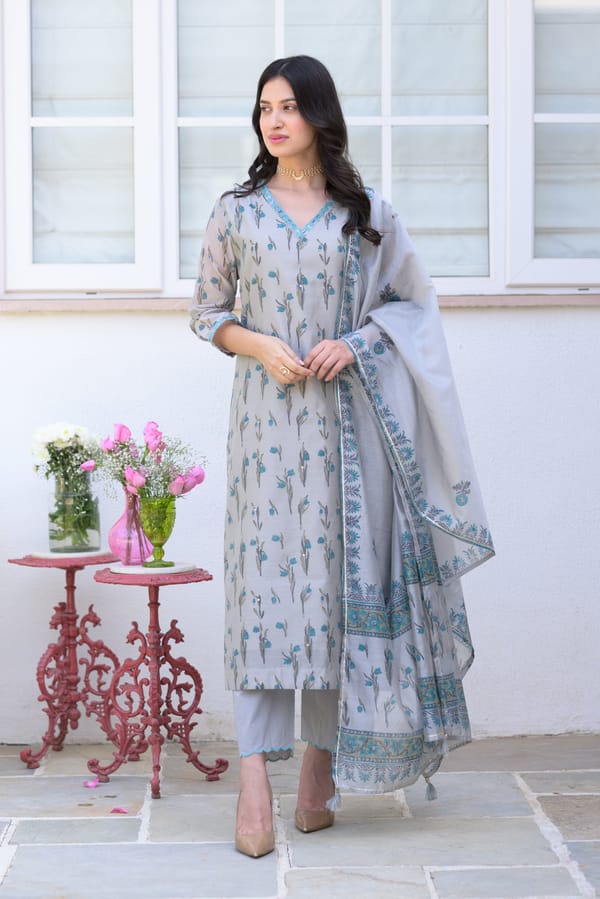 Grey Daisy Suit Set with thread scallope Work in Neck and Pant-SET OF-3 — MAHEE JAIPUR