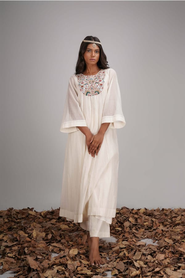 A Line Chanderi Kurta With Centre Kalis — Kyra