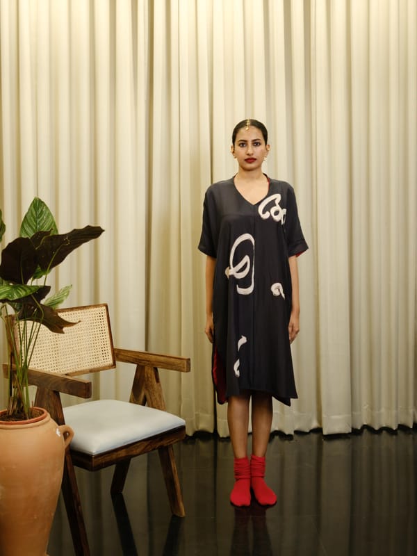Aksharam Kaftan — House of Urmi