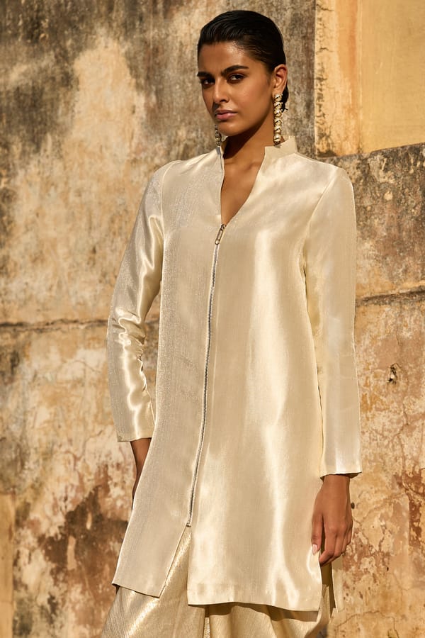 Ivory Longline Zip-Front Top with Band Collar — Dash and Dot