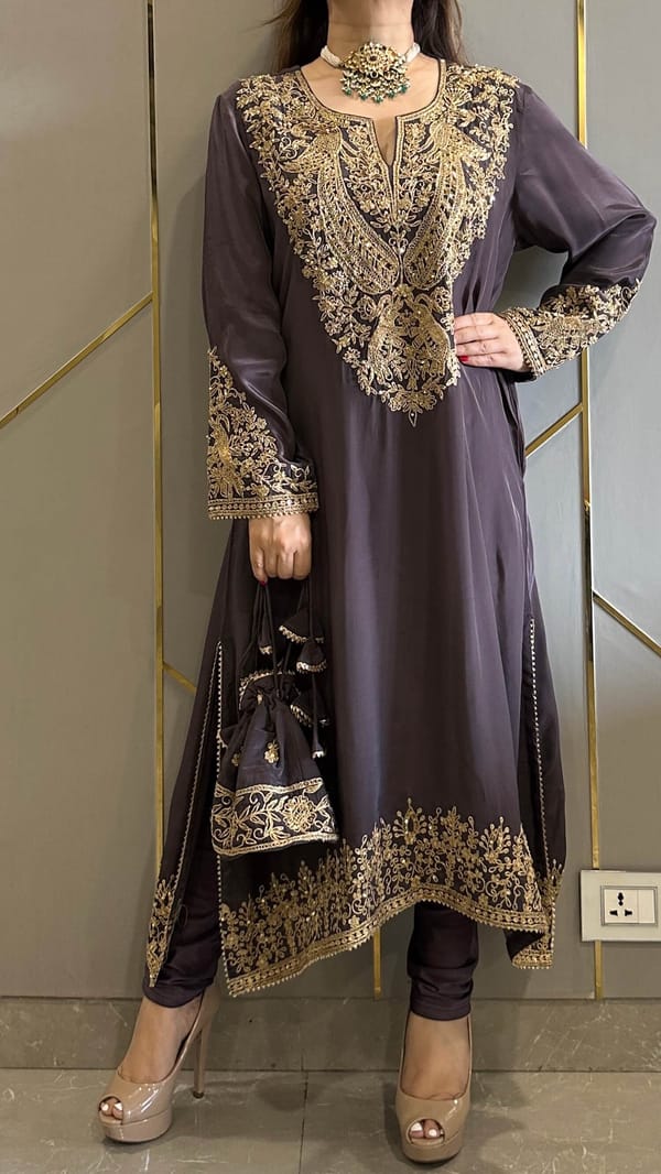 Grey Crepe Baroque Phiran With Churidaar And Potli — Kylee Fashions