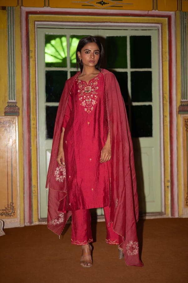 Magenta Pink Chanderi Embroidered 3-Piece Kurta Set — Tatwa Designs