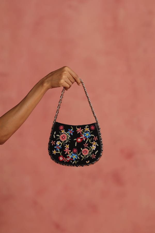 Willow Handheld Bag — The Leather Garden