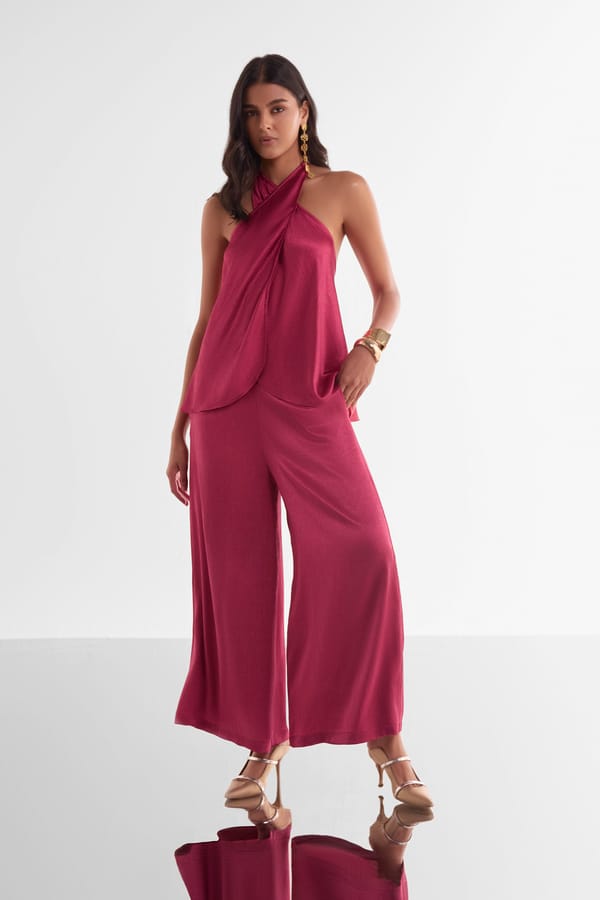 Textured Wide-Legged Pant — Dash and Dot
