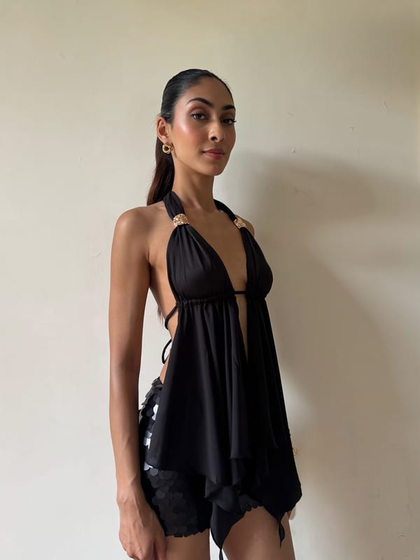 Black Disc Sequin Mini Skirt with Side Zipper — The Clothing Factory
