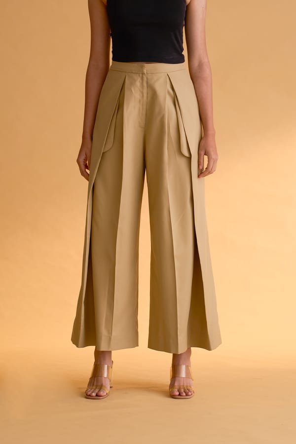 Beige High-Rise Wide-Leg Pleated Trousers — NOTEBOOK