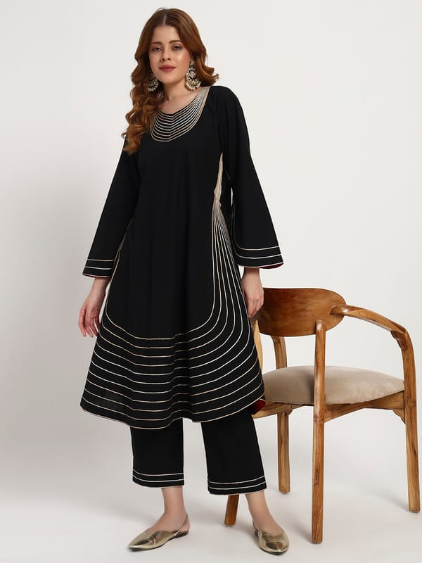 Black Organic-Cotton Matka Kurta Set — Gotta Kinari