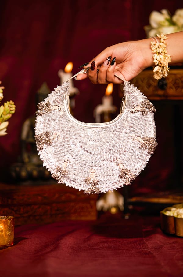 Ishani Silver (Clutch) — 5 Elements
