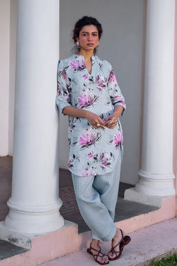 The Vida Kurti — YELL