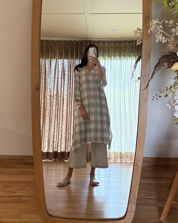 Wednesday Set — AUR