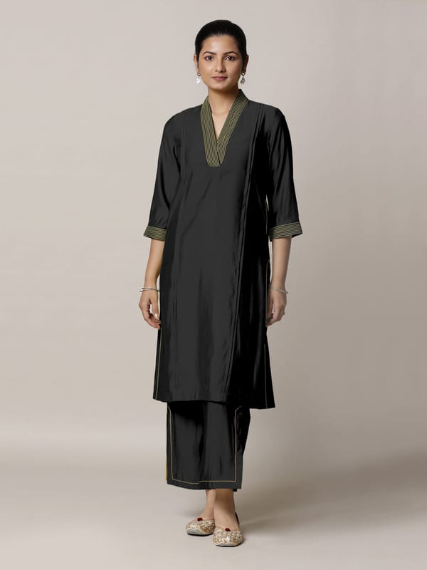 Vanya Rozaana Kurta — BINKS