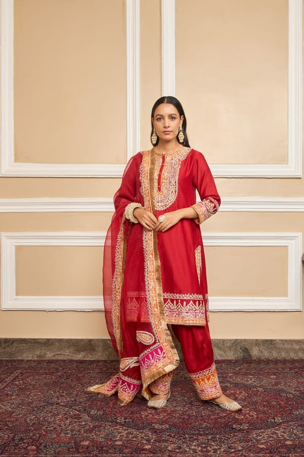 Deep Red Embroidered Straight Kurta Set with Salwar Dupatta — Sheetal Batra