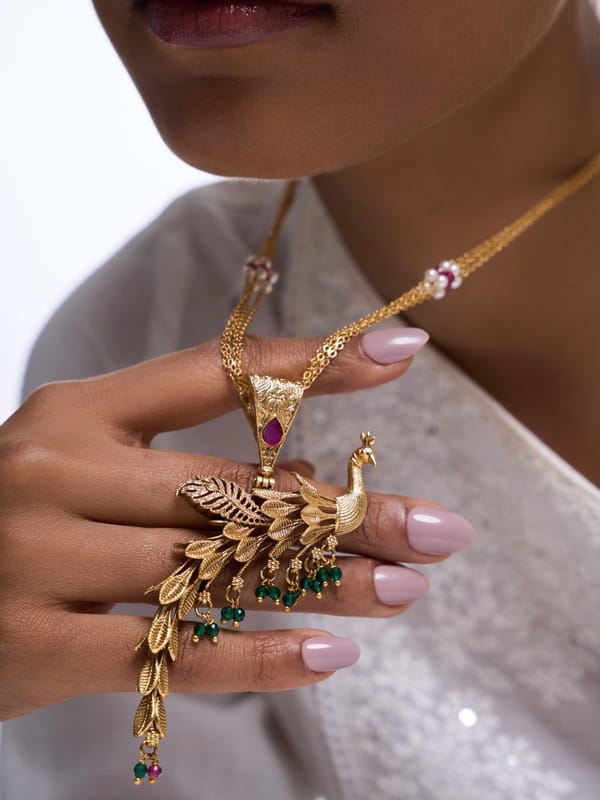 Beautiful Peacock Sleek Pendant Set — Cao Jewellery