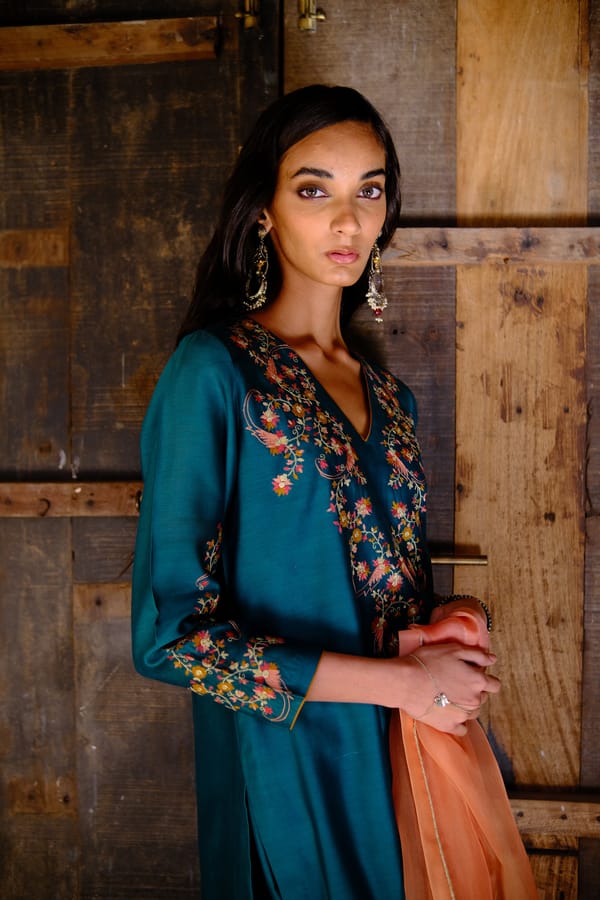 Phirozi Prisha Kurta Set — Shikha Mehta