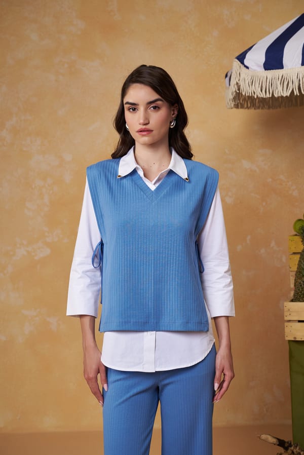 Skyline V-Neck Shell Top — Muvazo