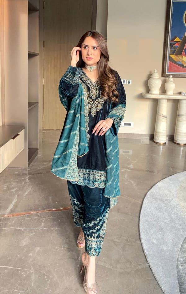 Teal Blue Velvet Embroidered Kurta Set with Organza Dupatta — INCHING INDIA