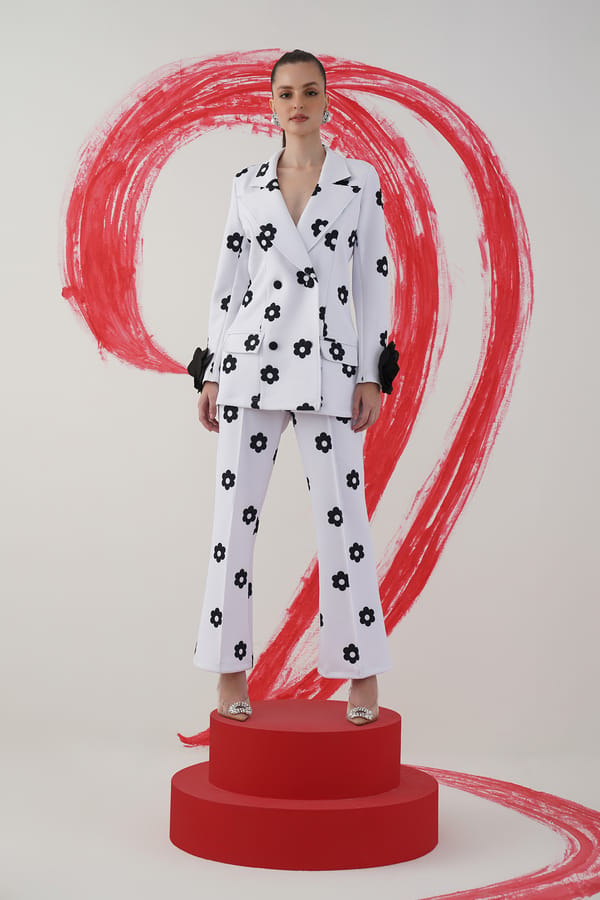 Birana Pants- Floral Black/White — Chöjé