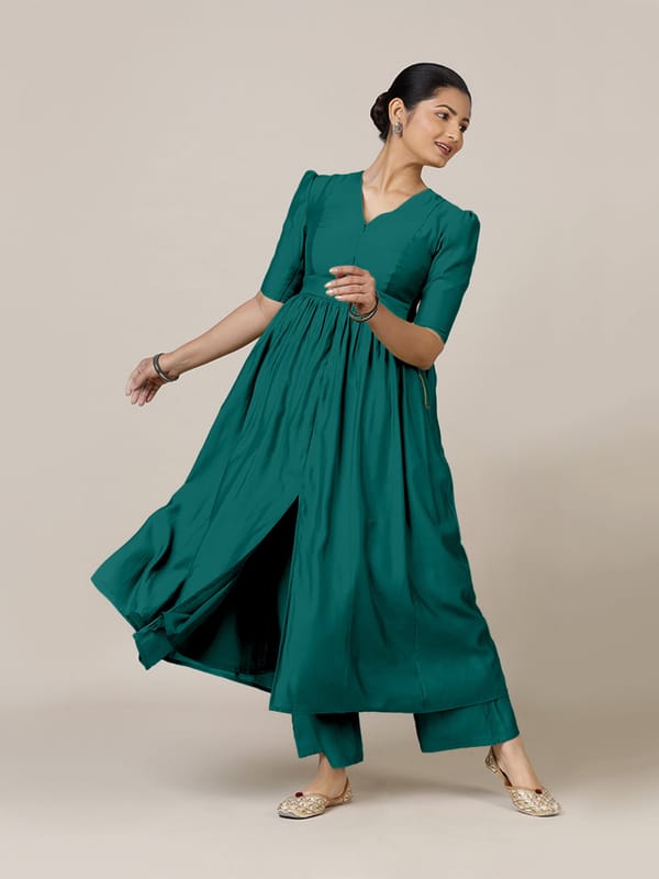 Faiza Rozaana Kurta — BINKS