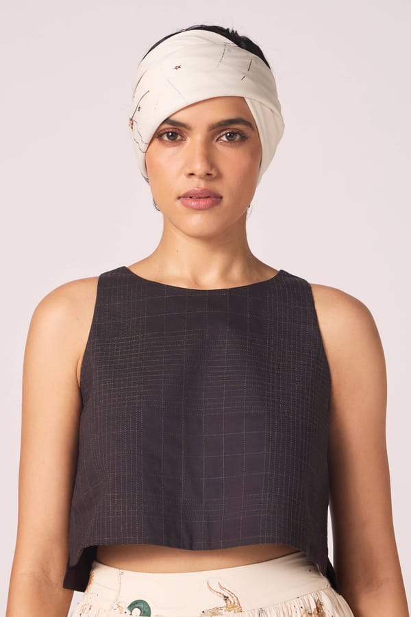 Black Quilted Cropped Sleeveless Top — The Summer House
