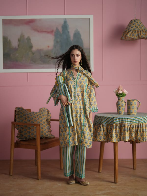 FLORA EASY FIT KURTA WITH STRIPED PANT & DUPATTA — TASHA INDIA